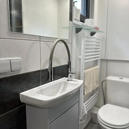 Apartament Mini - G - Vyhlidka Nad Rekou Zamky